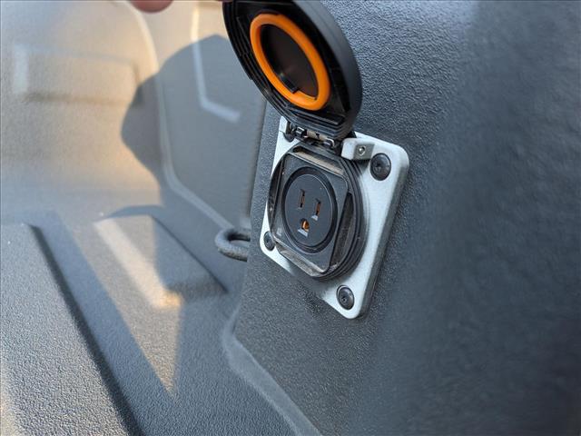 2023 Chevrolet Silverado 1500 4WD Crew Cab Short Bed RST