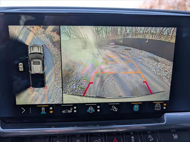 2023 Chevrolet Silverado 1500 4WD Crew Cab Short Bed RST