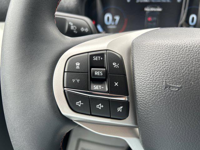 2026 Ford Explorer Active w/200A Pkg RWD