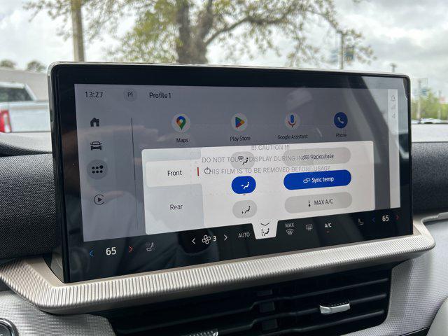 2026 Ford Explorer Active w/200A Pkg RWD
