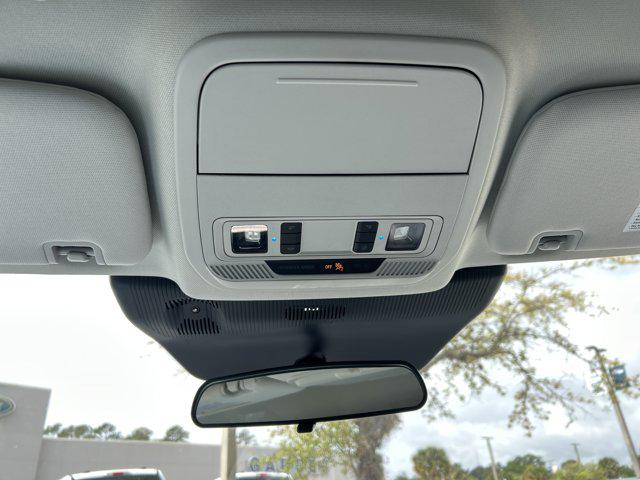 2026 Ford Explorer Active w/200A Pkg RWD