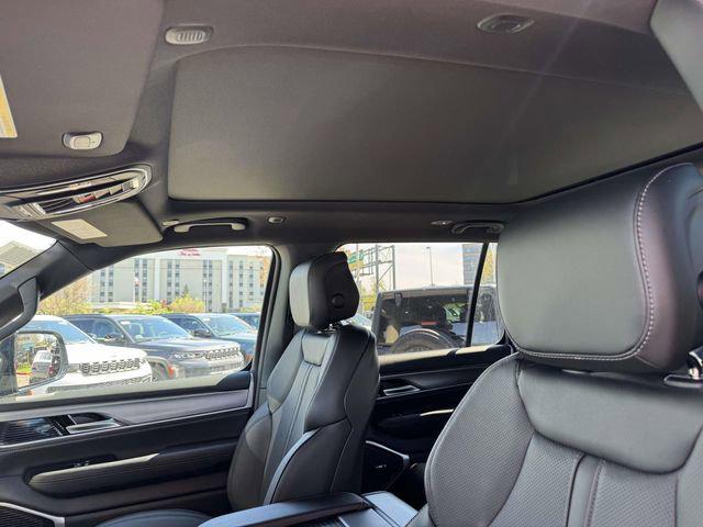 2026 Jeep Grand Wagoneer Upland 4x4