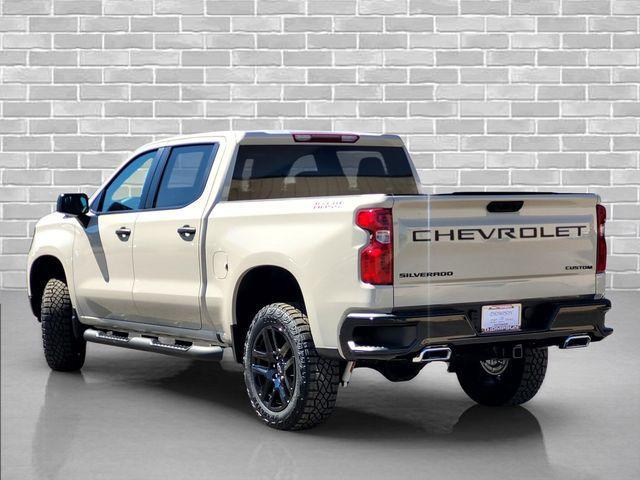 2026 Chevrolet Silverado 1500 4WD Crew Cab Standard Bed Custom Trail Boss
