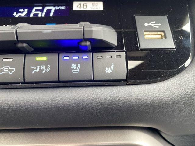 2026 Toyota Tundra Platinum CrewMax 5.5' Bed