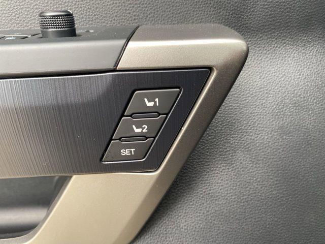 2026 Toyota Tundra Platinum CrewMax 5.5' Bed