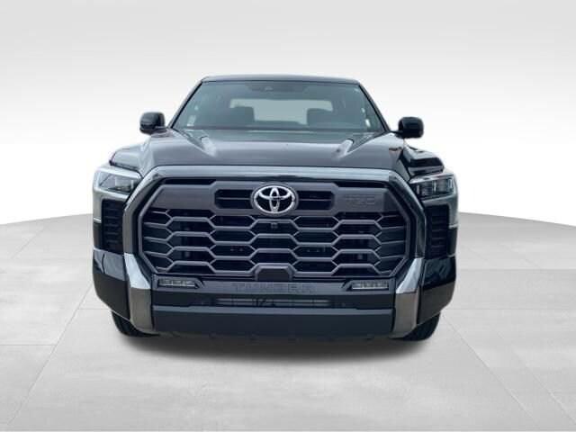 2026 Toyota Tundra Platinum CrewMax 5.5' Bed