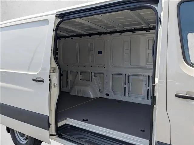 2026 Mercedes-Benz Sprinter 2500 Standard Roof 4-Cyl Diesel