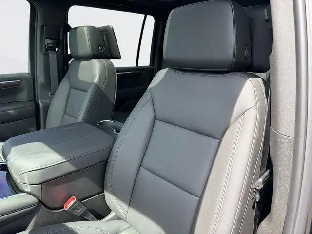 2026 Chevrolet Suburban Z71, 4WD