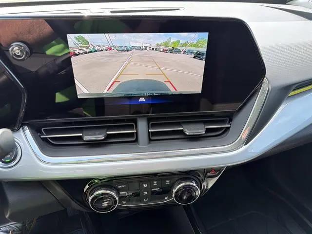 2026 Chevrolet Trax FWD LT