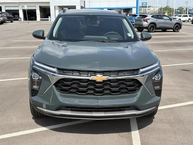 2026 Chevrolet Trax FWD LT