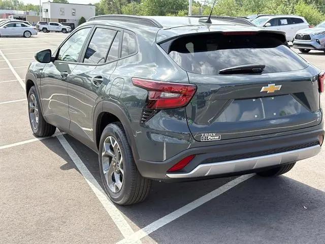 2026 Chevrolet Trax FWD LT