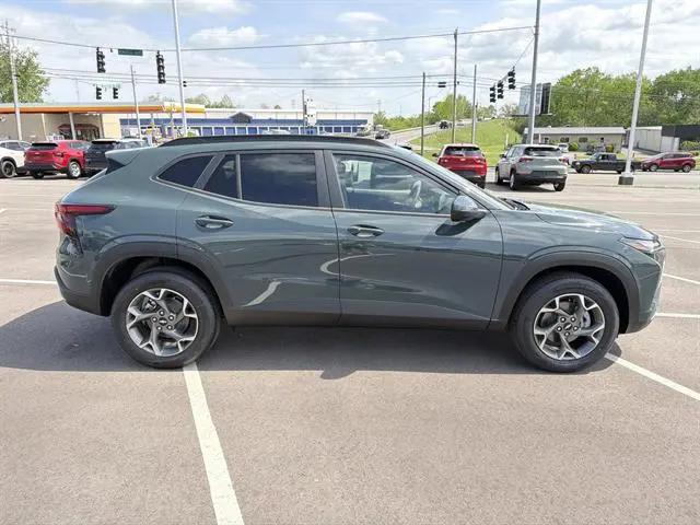 2026 Chevrolet Trax FWD LT
