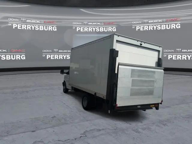 2022 Chevrolet Express Cutaway Work Van