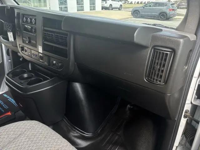 2022 Chevrolet Express Cutaway Work Van