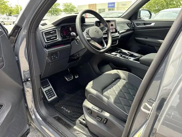 2026 Volkswagen Atlas Cross Sport SEL Premium R-Line