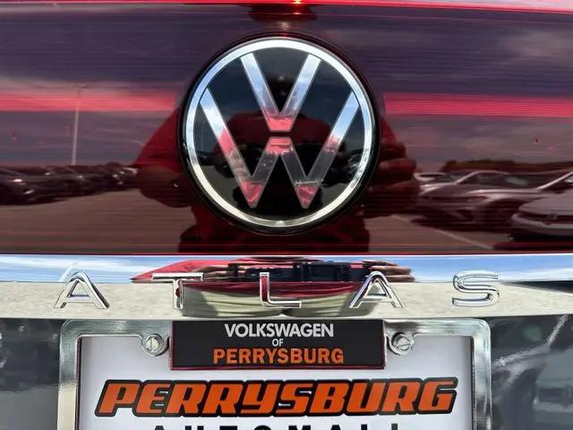 2026 Volkswagen Atlas Cross Sport SEL Premium R-Line