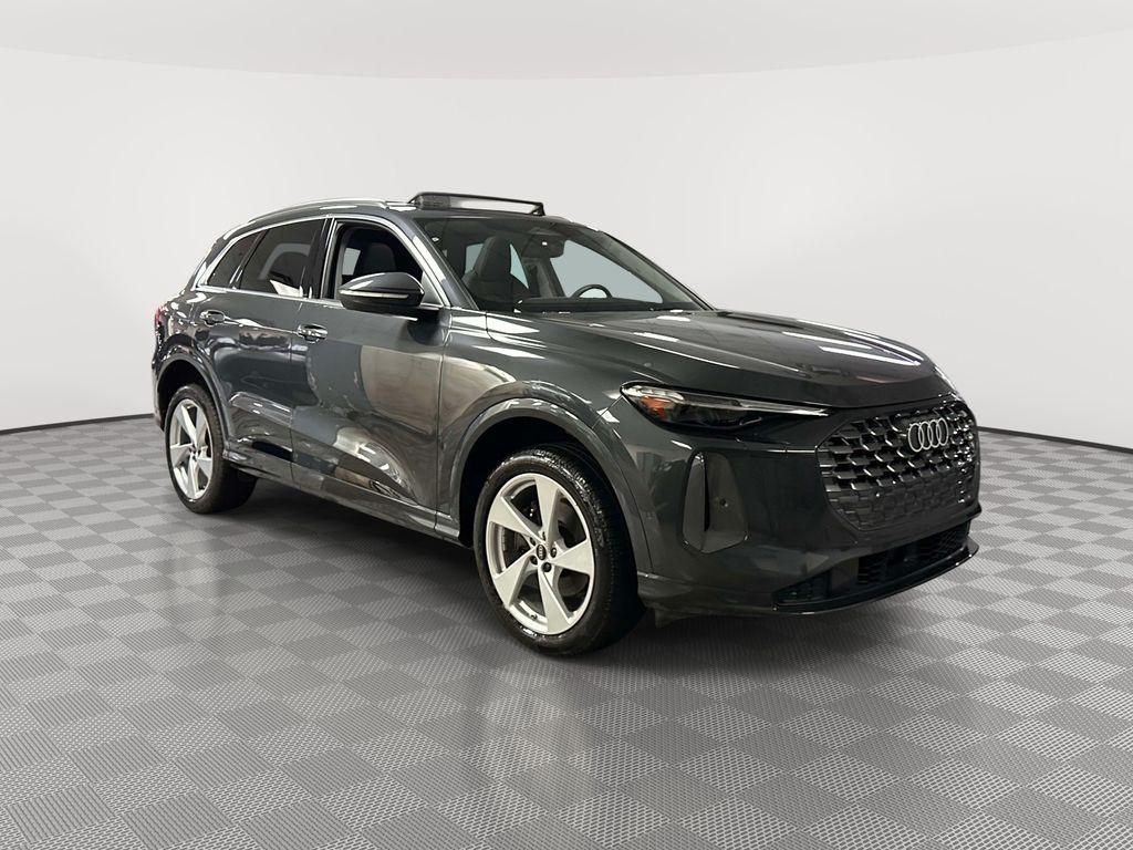 2025 Audi Q5 quattro Premium Plus 40 TFSI