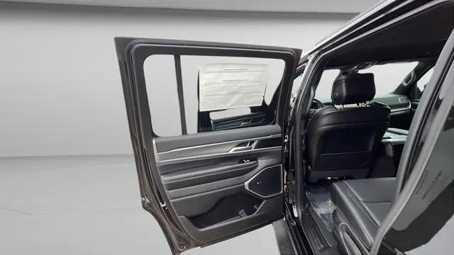 2026 Jeep Grand Wagoneer Limited Altitude 4x4