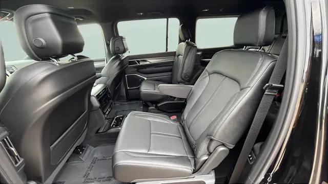2026 Jeep Grand Wagoneer Limited Altitude 4x4