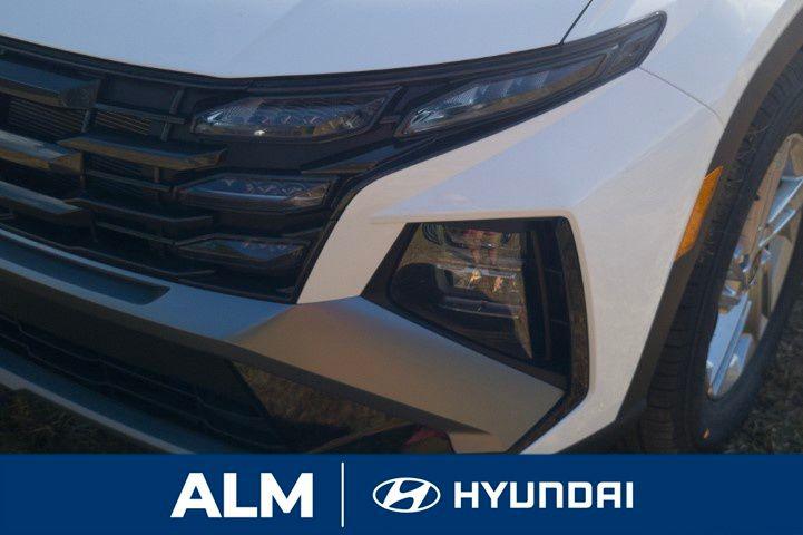 New 2026 Serenity White Pearl HYUNDAI SE FWD image 11