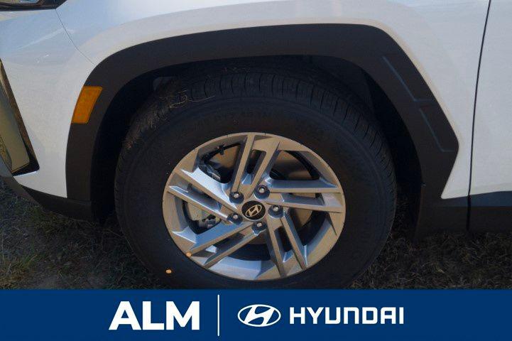 New 2026 Serenity White Pearl HYUNDAI SE FWD image 12