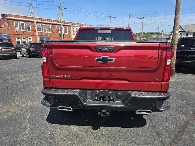 2022 Chevrolet Silverado 1500 4WD Crew Cab Short Bed LT Trail Boss