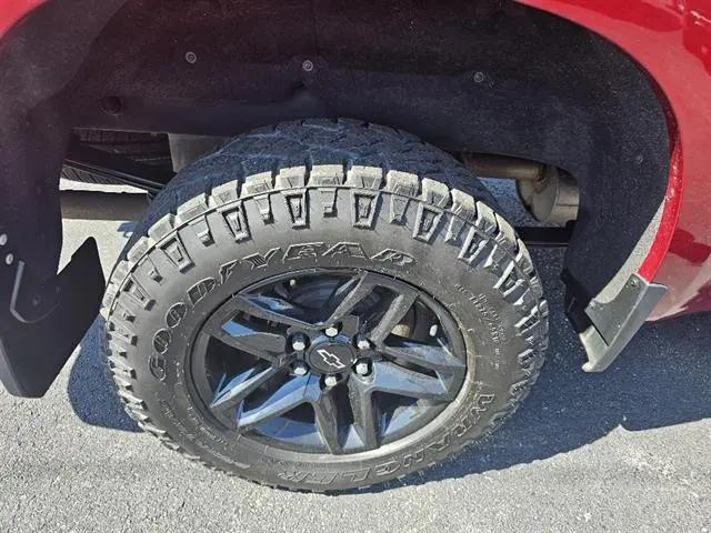 2022 Chevrolet Silverado 1500 4WD Crew Cab Short Bed LT Trail Boss
