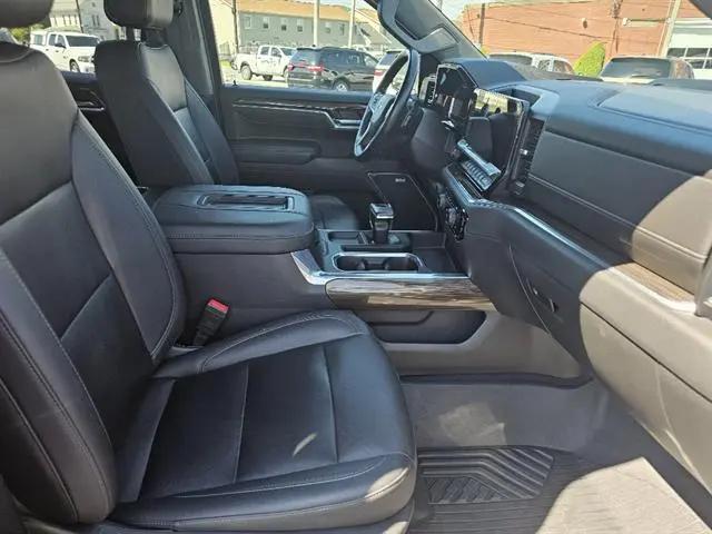 2022 Chevrolet Silverado 1500 4WD Crew Cab Short Bed LT Trail Boss