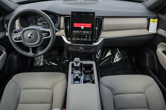 2026 Volvo XC90 Plug-In Hybrid Plus, T8 AWD, Electric/Gasoline, Bright, 7 Seats