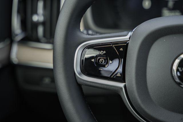 2026 Volvo XC90 Plug-In Hybrid Plus, T8 AWD, Electric/Gasoline, Bright, 7 Seats