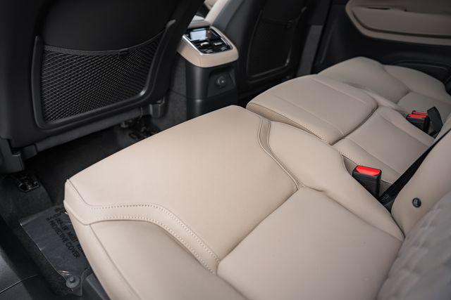 2026 Volvo XC90 Plug-In Hybrid Plus, T8 AWD, Electric/Gasoline, Bright, 7 Seats