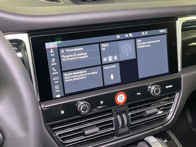 2026 Porsche Macan Unknown