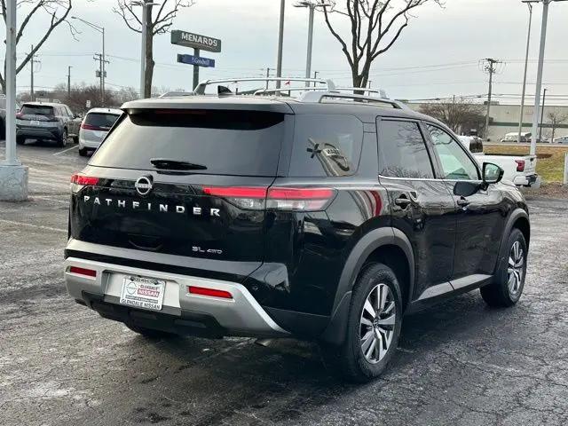 2025 Nissan Pathfinder SL 4WD