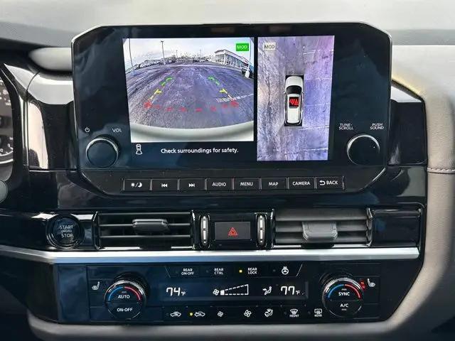 2025 Nissan Pathfinder SL 4WD