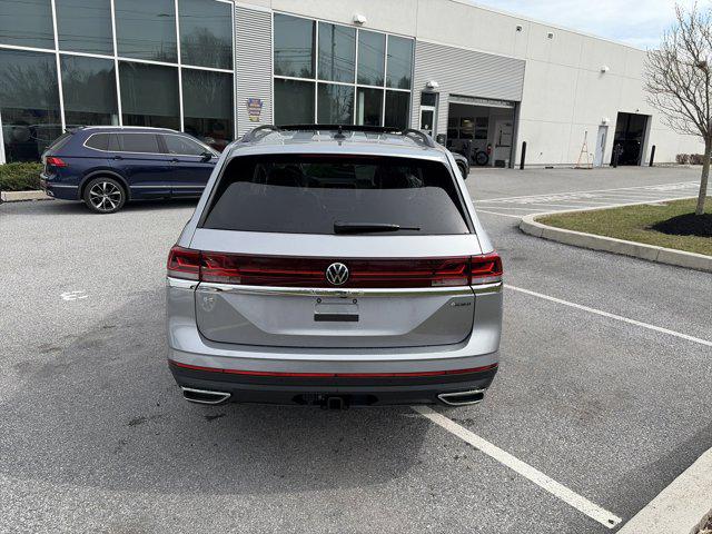 2026 Volkswagen Atlas SE with Technology