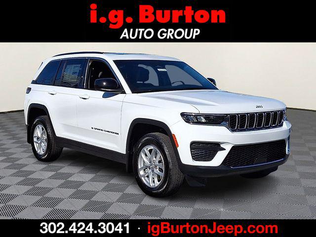 2025 Jeep Grand Cherokee GRAND CHEROKEE LAREDO X 4X4