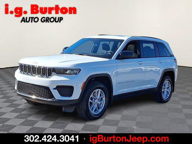 2025 Jeep Grand Cherokee GRAND CHEROKEE LAREDO X 4X4