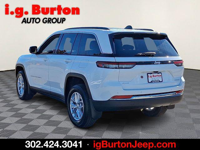 2025 Jeep Grand Cherokee GRAND CHEROKEE LAREDO X 4X4