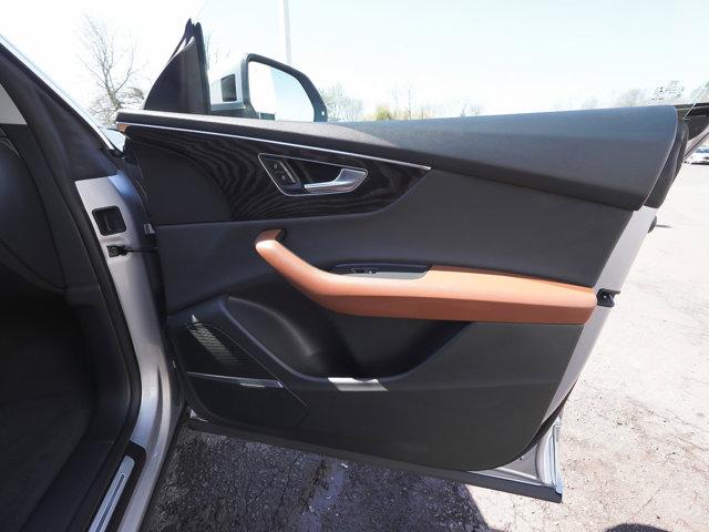 2022 Audi Q8 Premium Plus 55 TFSI quattro Tiptronic