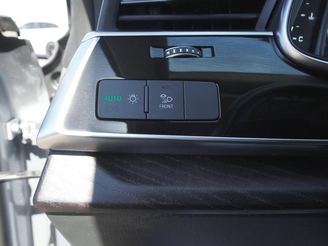 2022 Audi Q8 Premium Plus 55 TFSI quattro Tiptronic