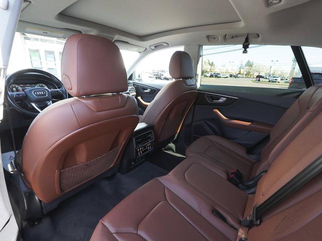 2022 Audi Q8 Premium Plus 55 TFSI quattro Tiptronic