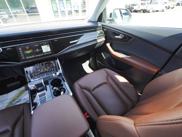 2022 Audi Q8 Premium Plus 55 TFSI quattro Tiptronic
