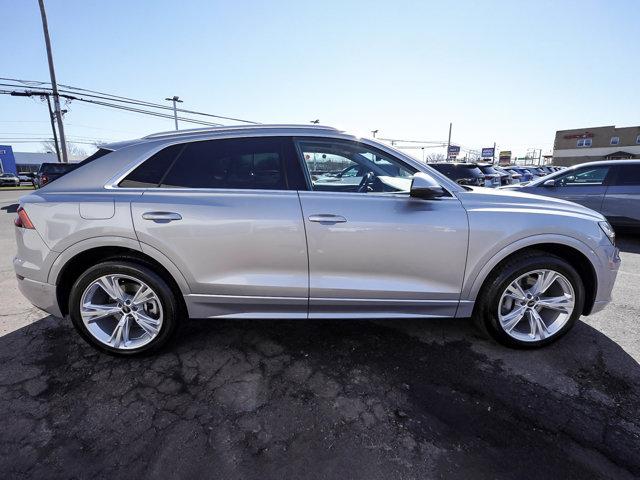 2022 Audi Q8 Premium Plus 55 TFSI quattro Tiptronic