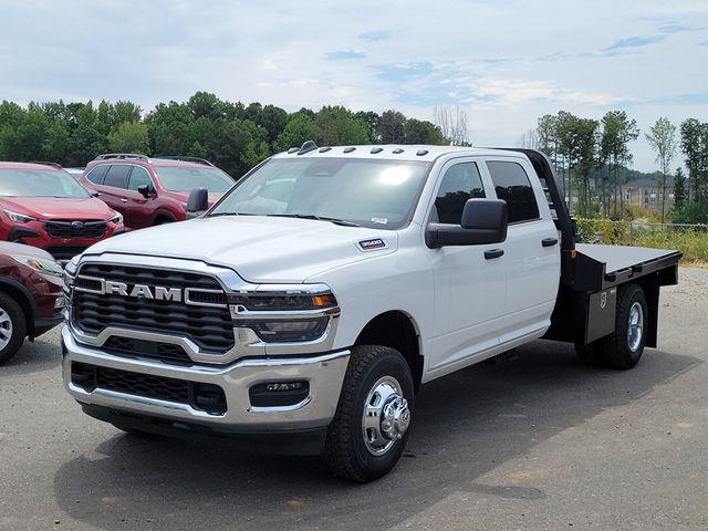 2026 RAM 3500 Chassis RAM 3500 TRADESMAN CREW CAB CHASSIS 4X4 60 CA