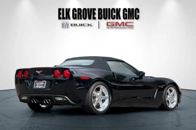 2005 Chevrolet Corvette Base