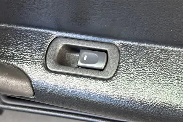 2005 Chevrolet Corvette Base