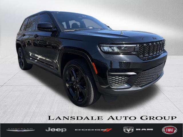 2023 Jeep Grand Cherokee Altitude 4x4