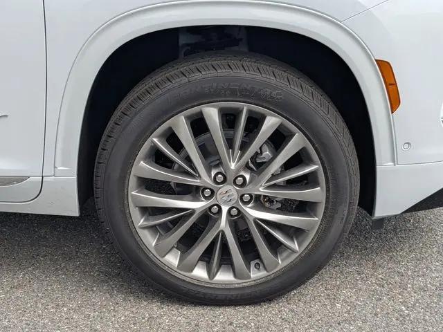 2026 Buick Enclave Avenir FWD