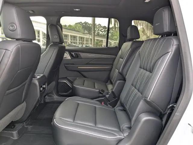 2026 Buick Enclave Avenir FWD