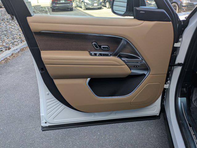 2026 Land Rover Range Rover P400 SE